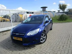 Blauw Gebruikt 2013 Ford Focus Stationwagen | € 1.950