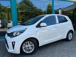 Wit Gebruikt 2024 Kia Picanto Sport Hatchback | € 15.900 (Eerlijke prijs)