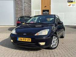 Blauw Gebruikt 2005 Ford Focus Futura Hatchback | € 1.150 (Goede deal)