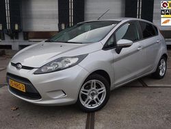 Grijs Gebruikt 2009 Ford Fiesta Trend Hatchback | € 3.495 (Eerlijke prijs)