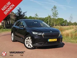 Zwart Gebruikt 2021 Skoda Enyaq iV SUV | € 29.995 (Goede deal)