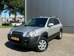 Grijs Gebruikt 2005 Hyundai Tucson Dynamiq SUV | € 2.750 (Eerlijke prijs)