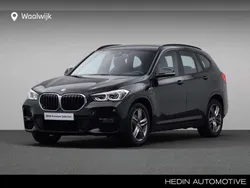 Zwart, metallic lak Gebruikt 2022 BMW X1 Comfort Edition SUV | € 34.440