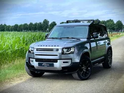 Grijs, metallic lak Gebruikt 2020 Land Rover Defender SE SUV | € 67.950