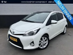 Wit Gebruikt 2013 Toyota Yaris Hatchback | € 11.900 (Eerlijke prijs)