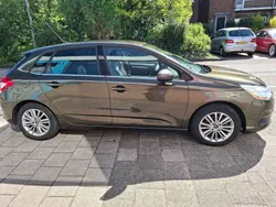Bruin Gebruikt 2012 Citroën C4 Hatchback | € 6.500 (Iets duurder)