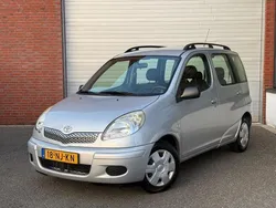 Grijs Gebruikt 2003 Toyota Yaris Verso Terra MPV | € 7.299 (Duur)