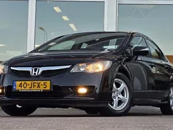 Zwart Gebruikt 2009 Honda Civic Hybrid Sedan | € 4.444 (Eerlijke prijs)