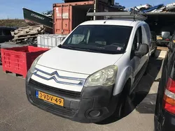 Wit Gebruikt 2009 Citroën Berlingo Comfort MPV | € 950 (Goede deal)