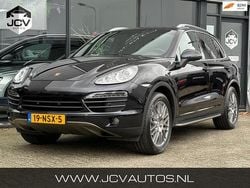 Zwart Gebruikt 2010 Porsche Cayenne SUV | € 19.888 (Eerlijke prijs)