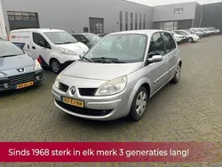 Grijs, metallic lak Gebruikt 2007 Renault Scénic II Business MPV | € 3.690 (Iets duurder)