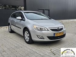 Grijs Gebruikt 2011 Opel Astra Edition Stationwagen | € 4.999 (Eerlijke prijs)