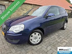 Blauw Gebruikt 2005 VW Polo Hatchback | € 1.650 (Duur)