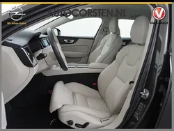 Grijs Gebruikt 2022 Volvo V60 Inscription Stationwagen | € 29.895 (Super prijs)