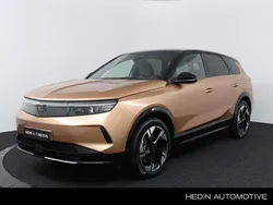 Beige, metallic lak Nieuw 2024 Opel Grandland Electric Comfort SUV | € 53.496 (Eerlijke prijs)