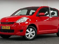 Rood Gebruikt 2008 Daihatsu Sirion Hatchback | € 3.450 (Goede deal)