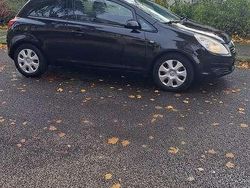 Zwart Gebruikt 2008 Opel Corsa Essentia MPV | € 900 (Super prijs)