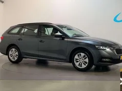 Grijs Gebruikt 2021 Skoda Octavia Ambition Stationwagen | € 12.950 (Eerlijke prijs)