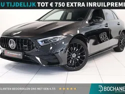 Zwart Gebruikt 2023 Mercedes A250 AMG line Hatchback | € 33.900 (Eerlijke prijs)