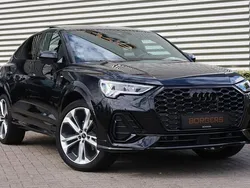Zwart Gebruikt 2024 Audi Q3 Sportback Ambiente SUV | € 59.950