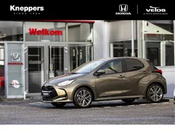 Groen Nieuw 2025 Toyota Yaris Hybrid Executive Hatchback | € 32.499 (Eerlijke prijs)