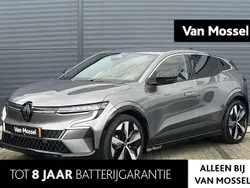 Grijs Gebruikt 2025 Renault Mégane Komfort Hatchback | € 38.440