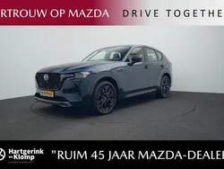 Blauw, metallic lak Gebruikt 2022 Mazda CX-60 Homura-Line SUV | € 42.950 (Eerlijke prijs)