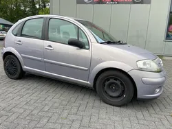 Grijs Gebruikt 2002 Citroën C3 Exclusive Hatchback | € 495 (Eerlijke prijs)