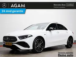 Wit Gebruikt 2025 Mercedes A250 Business Sedan | € 43.950 (Duur)