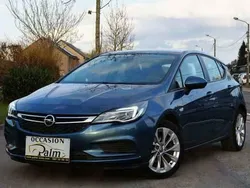 Blauw Gebruikt 2017 Opel Astra Comfort Sedan | € 9.300