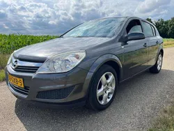 Grijs Gebruikt 2008 Opel Astra Business Hatchback | € 2.650 (Eerlijke prijs)