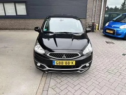 Zwart Gebruikt 2016 Mitsubishi Space Star Top Sedan | € 6.500 (Eerlijke prijs)