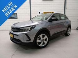 Grijs Gebruikt 2022 Opel Grandland X SUV | € 23.750 (Goede deal)