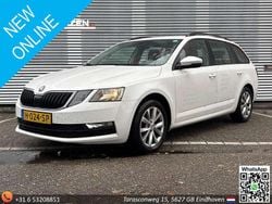 Wit Gebruikt 2020 Skoda Octavia Business Line Stationwagen | € 7.200 (Goede deal)