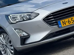 Grijs, metallic lak Gebruikt 2021 Ford Focus Business Edition Stationwagen | € 11.725 (Goede deal)
