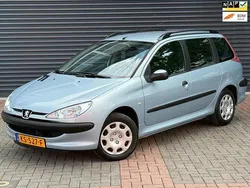 Grijs Gebruikt 2007 Peugeot 206 Stationwagen | € 1.950 (Eerlijke prijs)