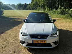 Wit Gebruikt 2019 Seat Ibiza FR Hatchback | € 17.999 (Eerlijke prijs)