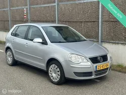 Grijs Gebruikt 2005 VW Polo Hatchback | € 2.999 (Iets duurder)