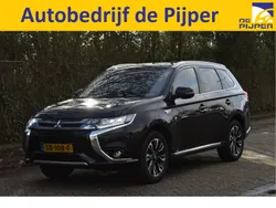 Zwart Gebruikt 2018 Mitsubishi Outlander P-HEV SUV | € 21.955 (Eerlijke prijs)
