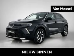 Zwart Gebruikt 2022 Opel Mokka-e Elegance SUV | € 19.900 (Eerlijke prijs)