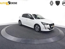 Wit Gebruikt 2024 Peugeot 208 Allure Hatchback | € 20.795 (Eerlijke prijs)
