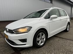 Wit, metallic lak Gebruikt 2014 VW Golf Sportsvan Highline MPV | € 7.950 (Eerlijke prijs)