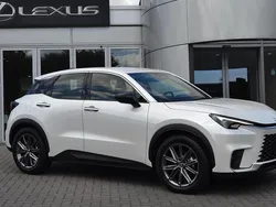 Wit Gebruikt 2025 Lexus LBX SUV | € 38.700 (Goede deal)