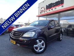 Zwart Gebruikt 2007 Mercedes ML320 SUV | € 9.999 (Iets duurder)
