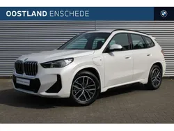Wit, metallic lak Gebruikt 2024 BMW X1 Executive SUV | € 54.950