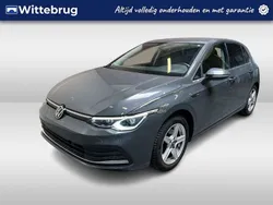 Grijs Gebruikt 2021 VW Golf VIII Style Hatchback | € 25.950 (Goede deal)