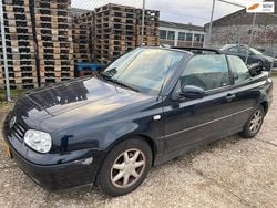 Blauw Gebruikt 2000 VW Golf IV Trendline Cabriolet | € 999 (Super prijs)