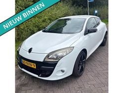 Wit Gebruikt 2011 Renault Mégane Coupé Coupé | € 4.850 (Eerlijke prijs)