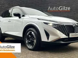 Wit, metallic lak Gebruikt 2024 Nissan Qashqai N-Connecta SUV | € 34.745 (Eerlijke prijs)