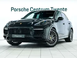 Chromite zwart metallic Gebruikt 2023 Porsche Cayenne Platinum Edition SUV | € 103.900 (Eerlijke prijs)